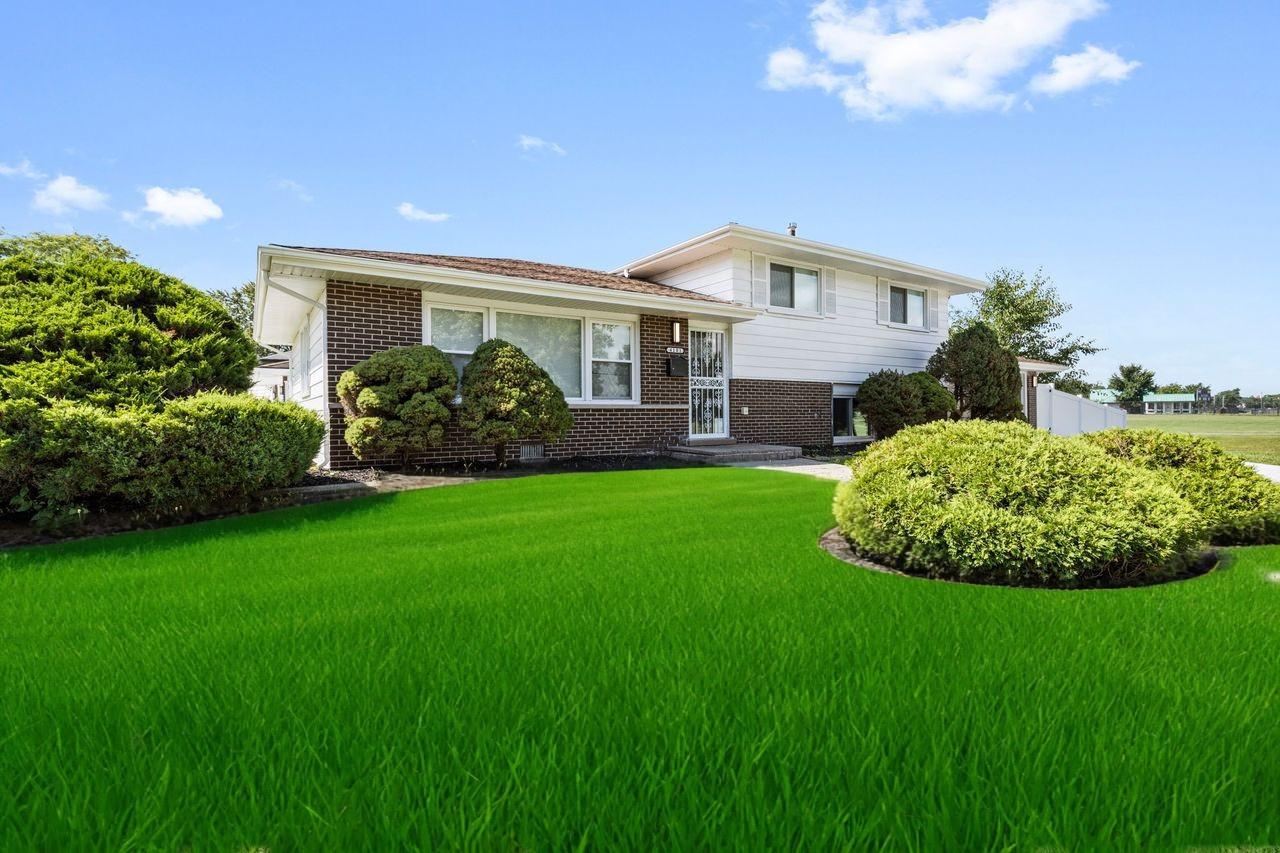4101 Park Ln., Country Club Hills, IL 60478