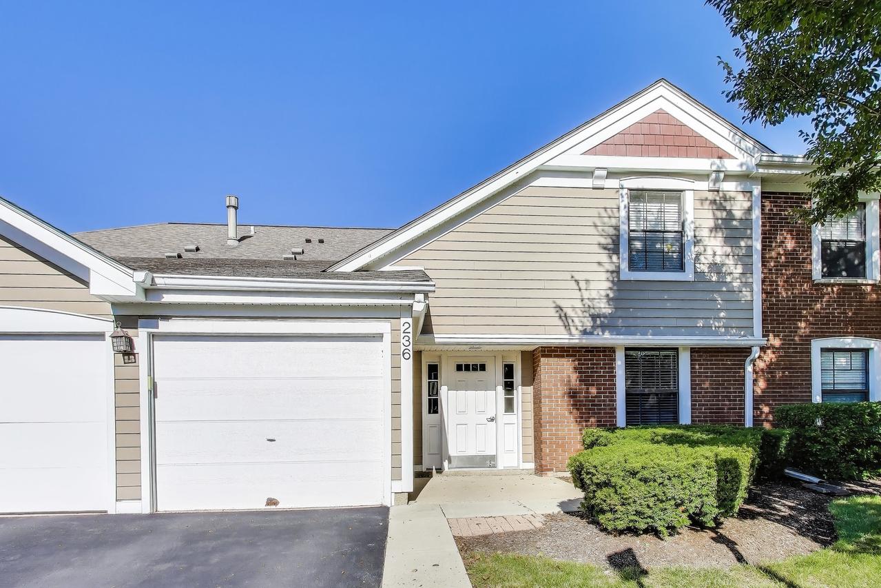 236 Deerpath Ct. #A2, Schaumburg, IL 60193
