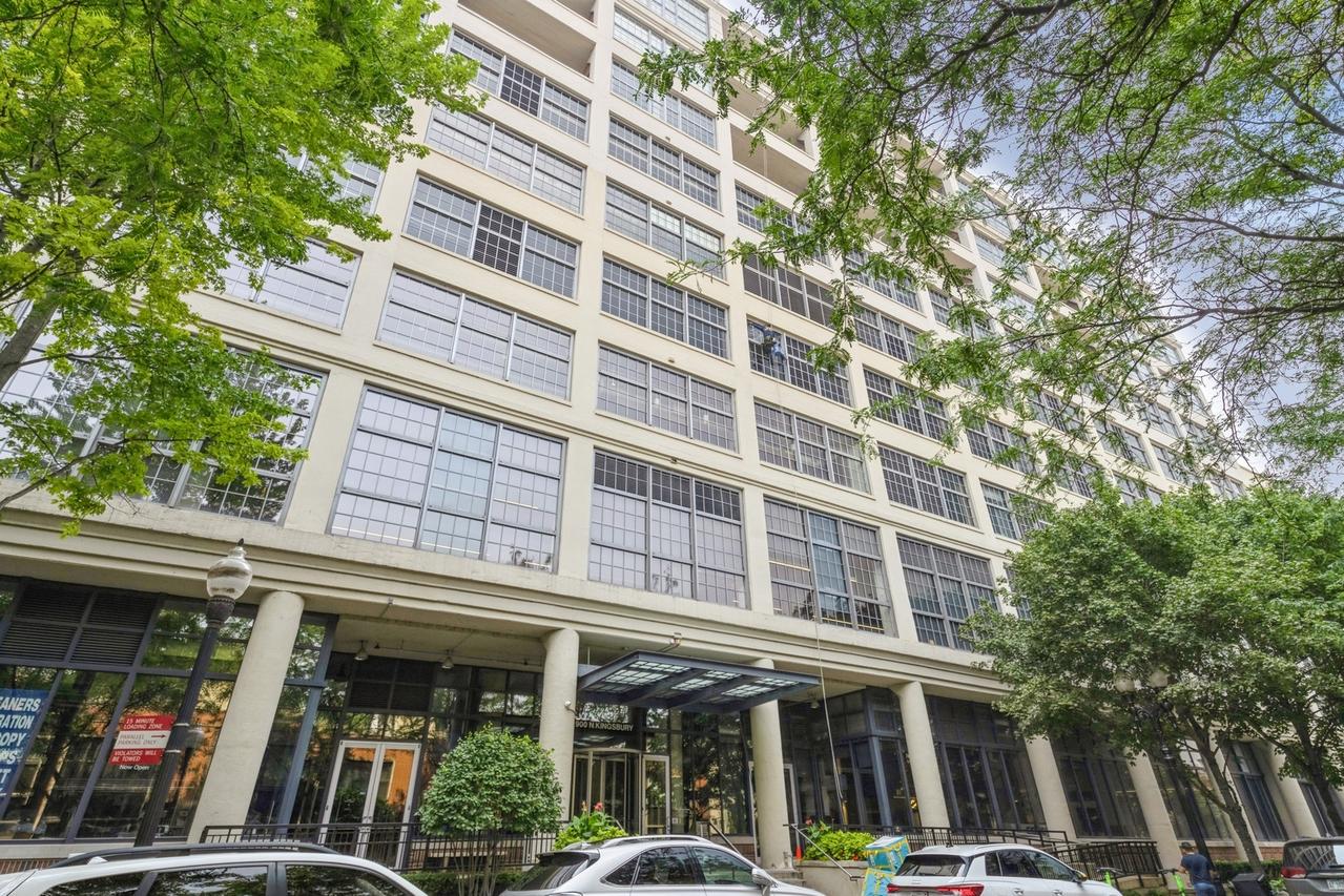 900 N Kingsbury St. #718, Chicago, IL 60610