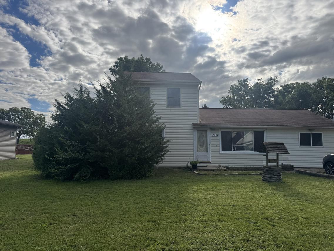 25055 S Center St., Channahon, IL 60410