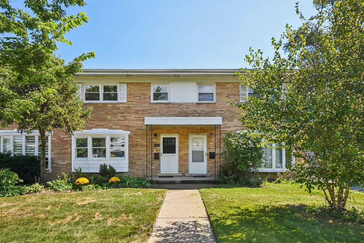 828 Lavergne Ave., Wilmette, IL 60091