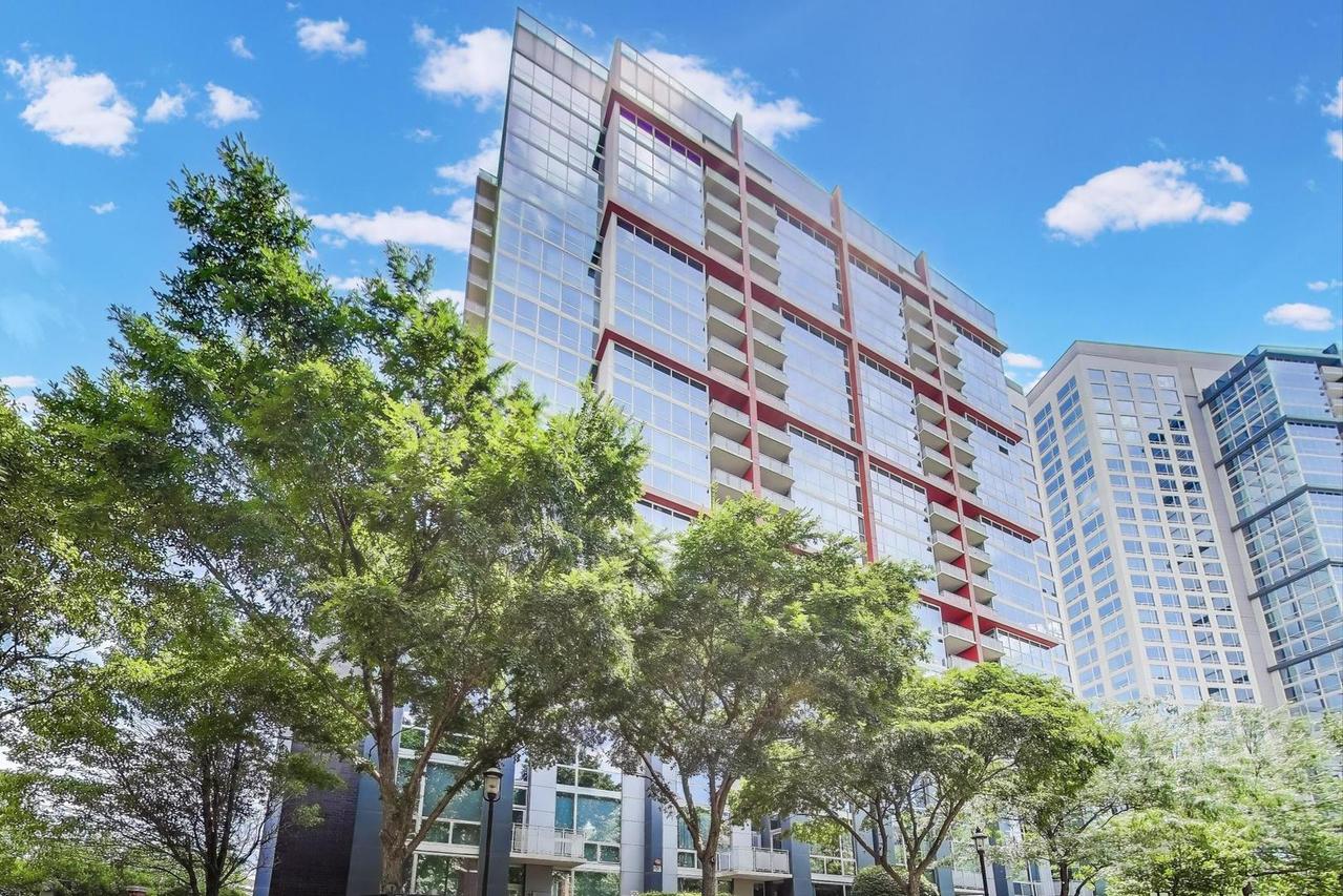 1841 S Calumet Ave. #2105, Chicago, IL 60616