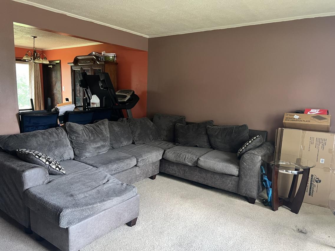 22745 Valley Dr., Richton Park, IL 60471