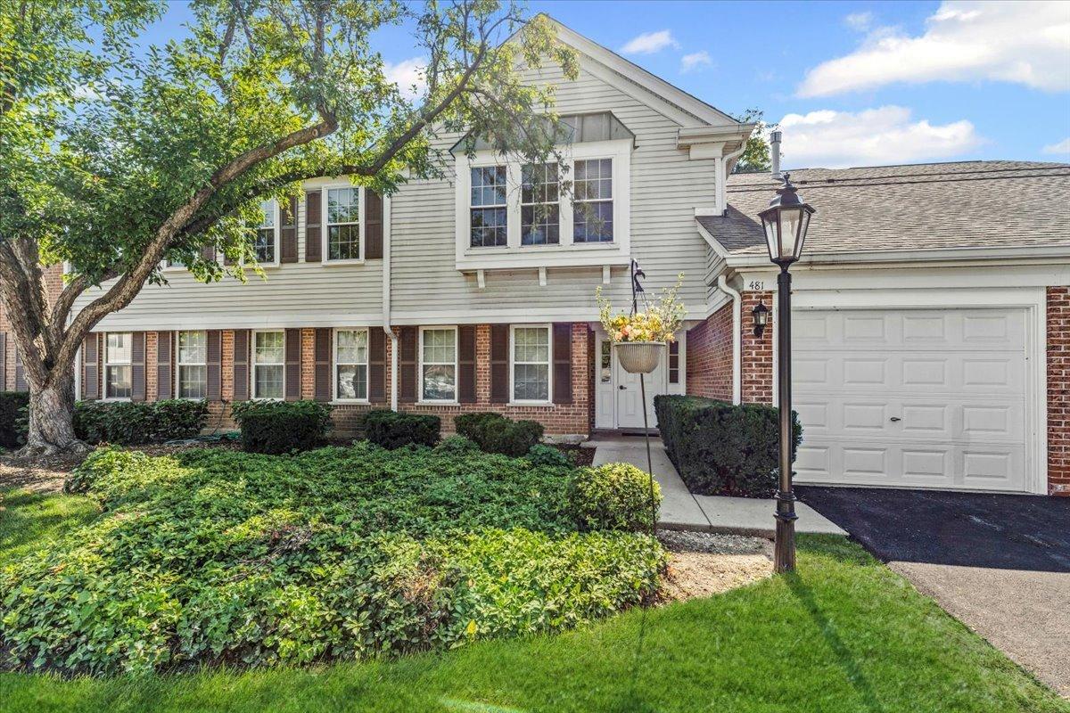 481 Green Bridge Ln. #B, Prospect Heights, IL 60070