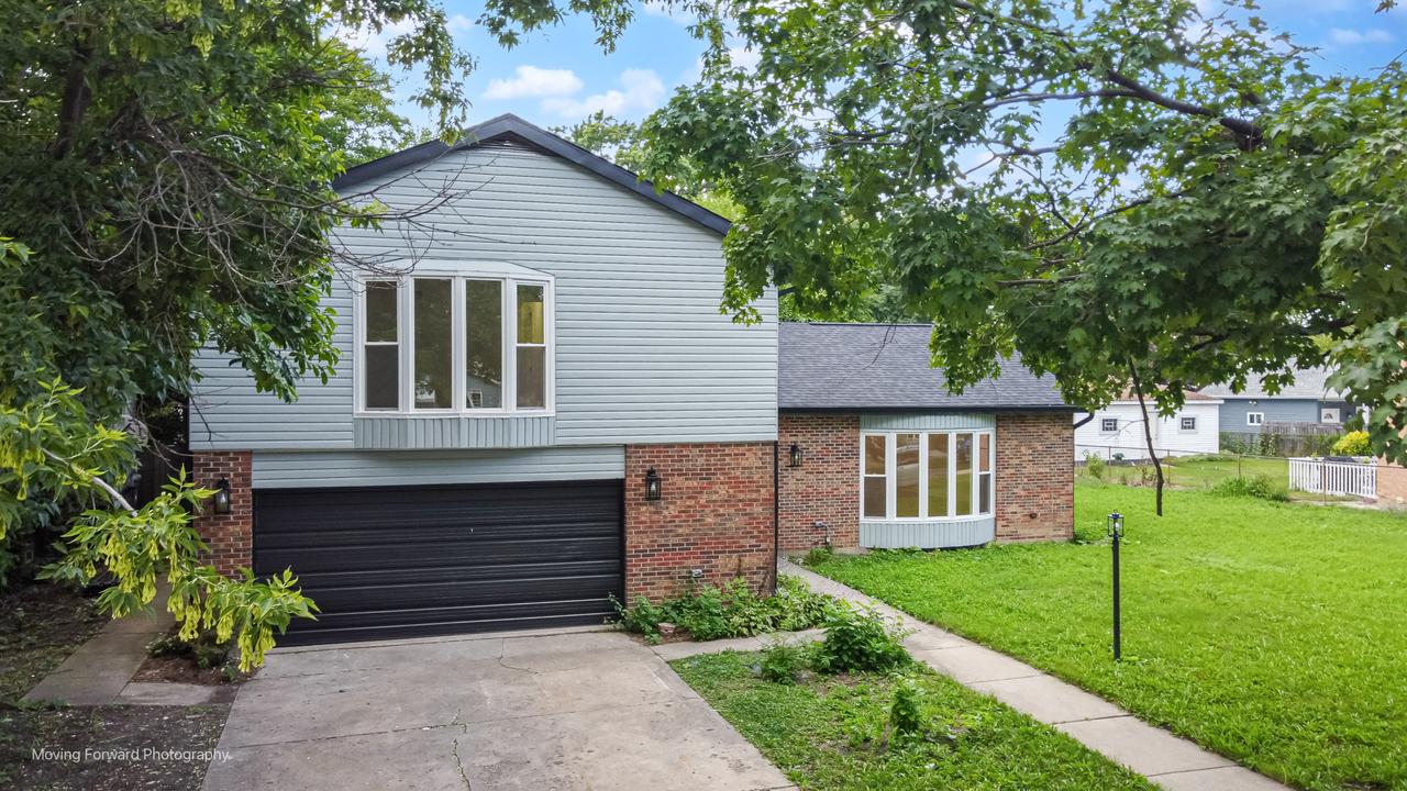 626 S 14th Ave., Maywood, IL 60153
