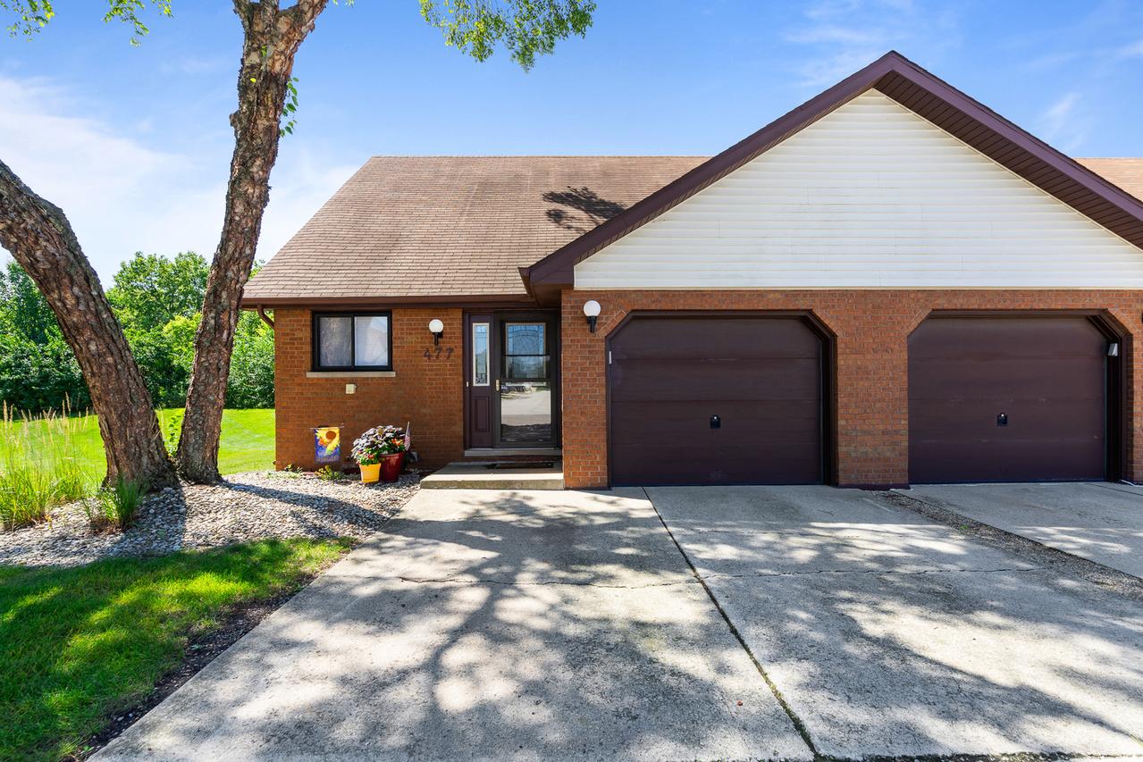 477 Fairview Dr., Manhattan, IL 60442