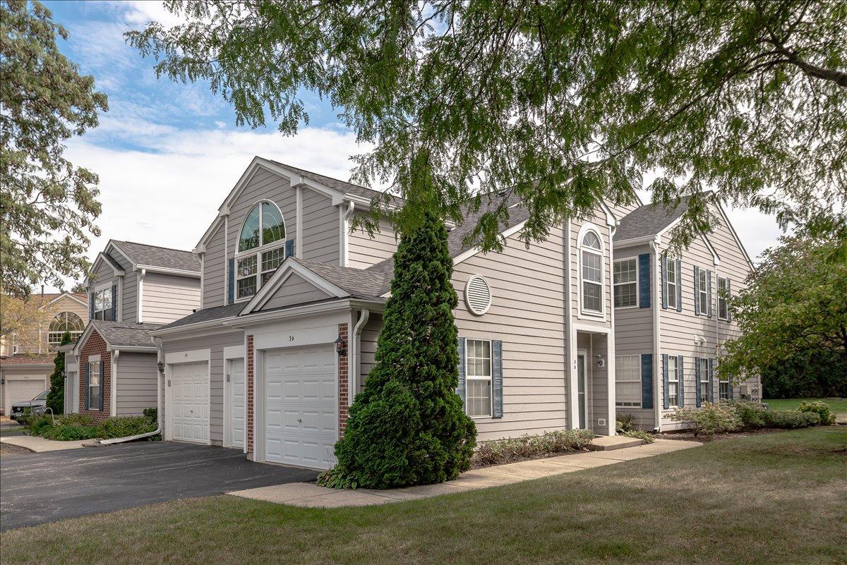 3 Taylor Ct. #B, Streamwood, IL 60107