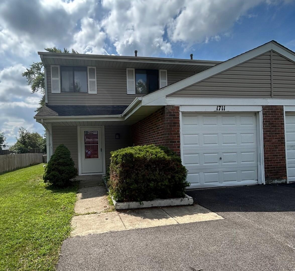 1711 Fulton Ln., Hanover Park, IL 60133