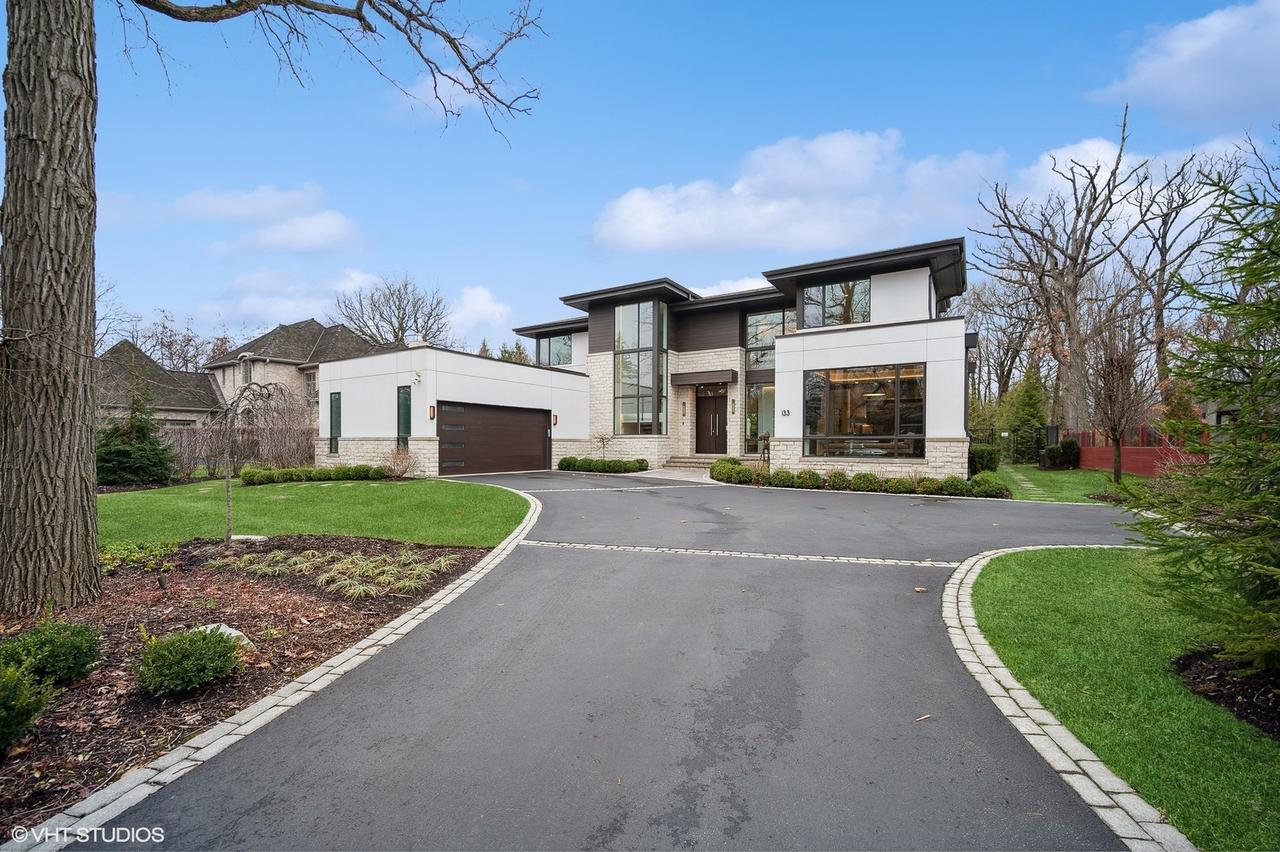133 Timber Ln., Glencoe, IL 60022
