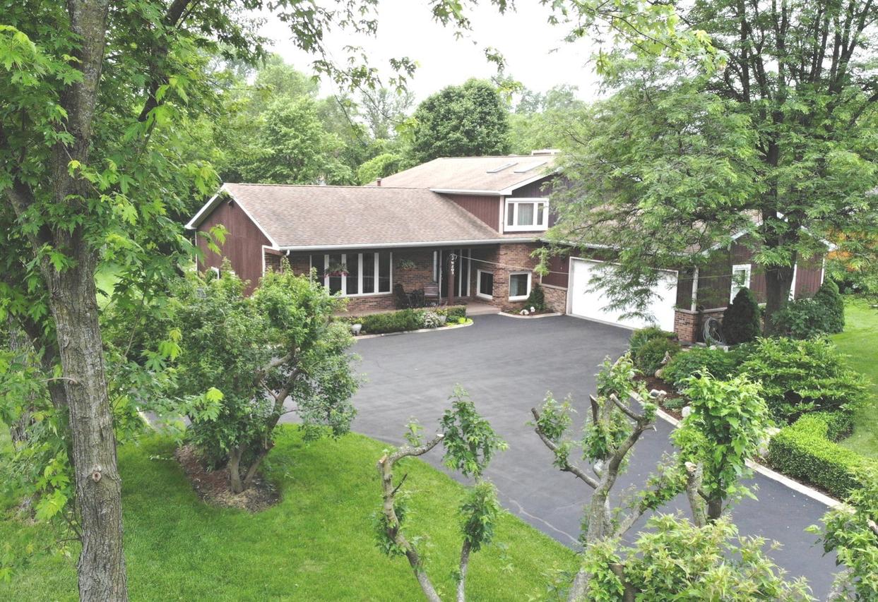 22W203 Irving Park Rd., Medinah, IL 60157