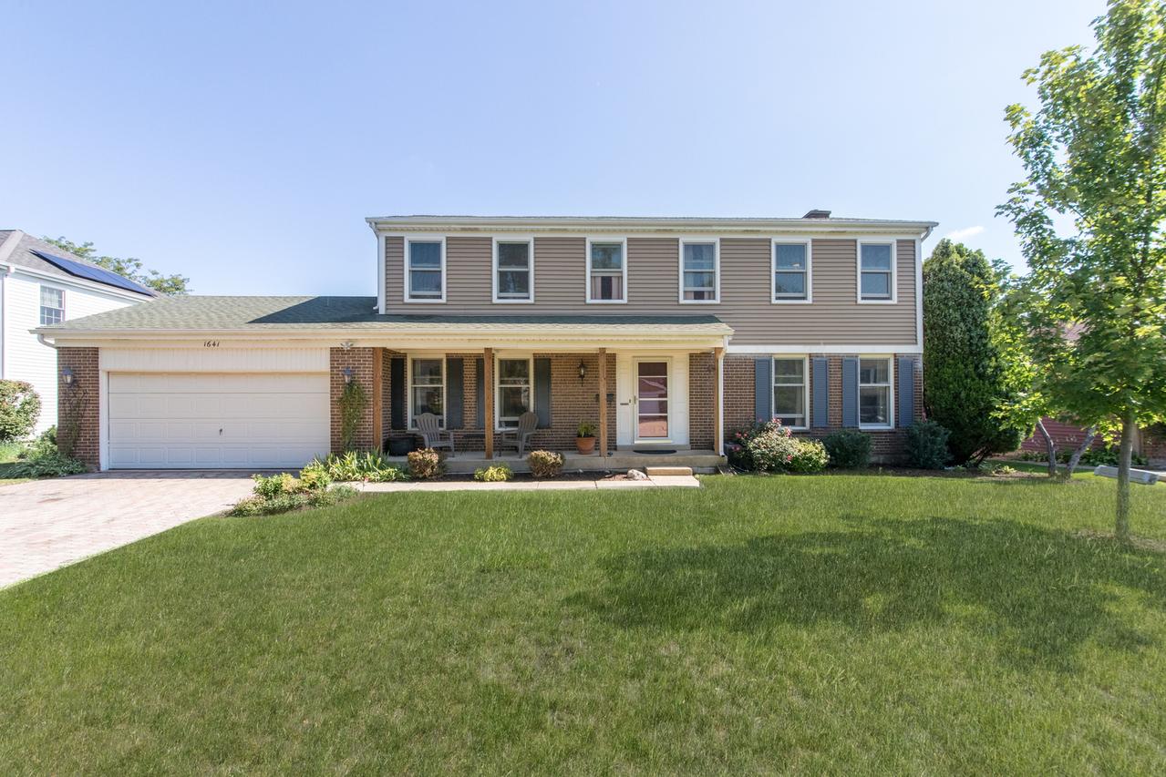 1641 Churchill Rd., Schaumburg, IL 60195