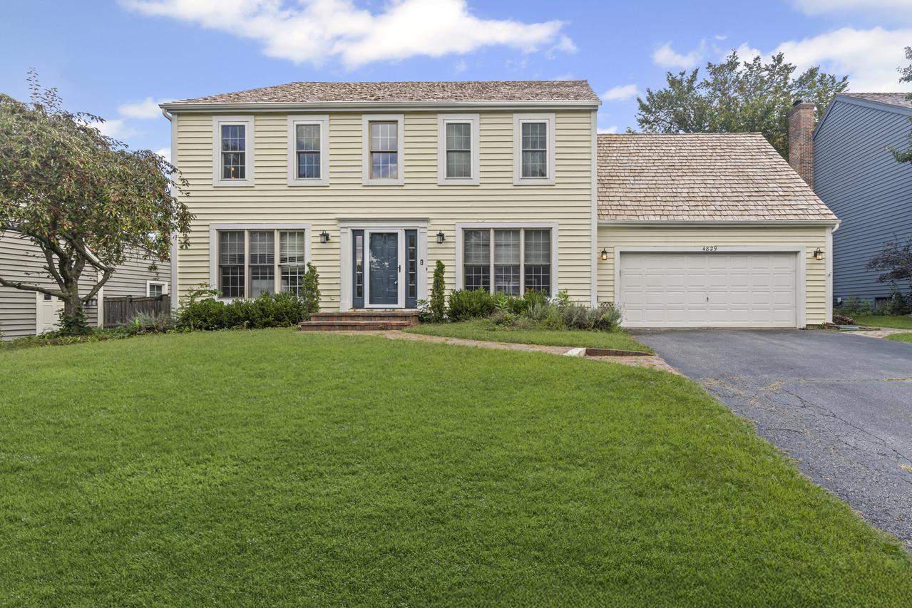 4829 Kings Way West, Gurnee, IL 60031