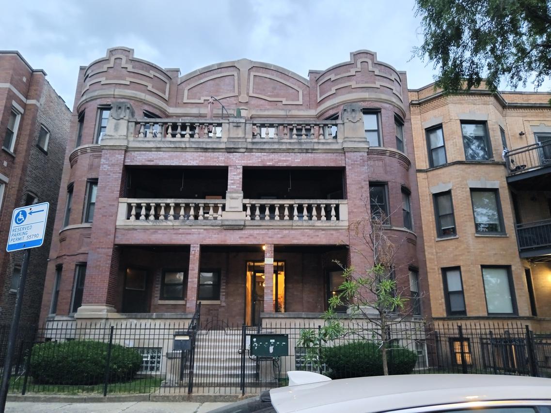 5741 S Michigan Ave. #1N, Chicago, IL 60637
