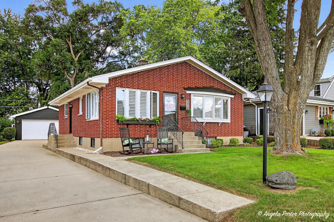 3616 Grand Ave., Mchenry, IL 60050