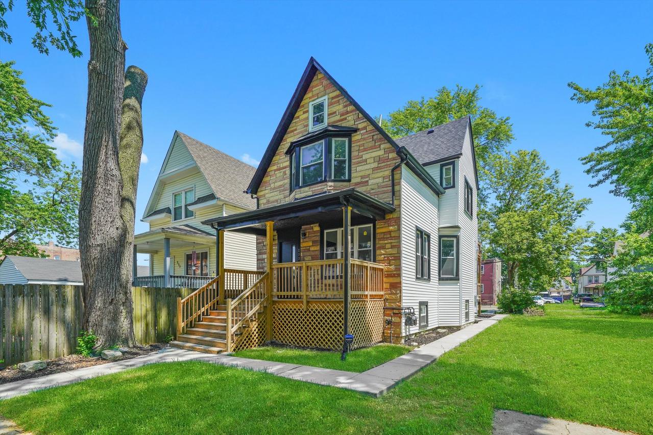 233 N Lorel Ave., Chicago, IL 60644