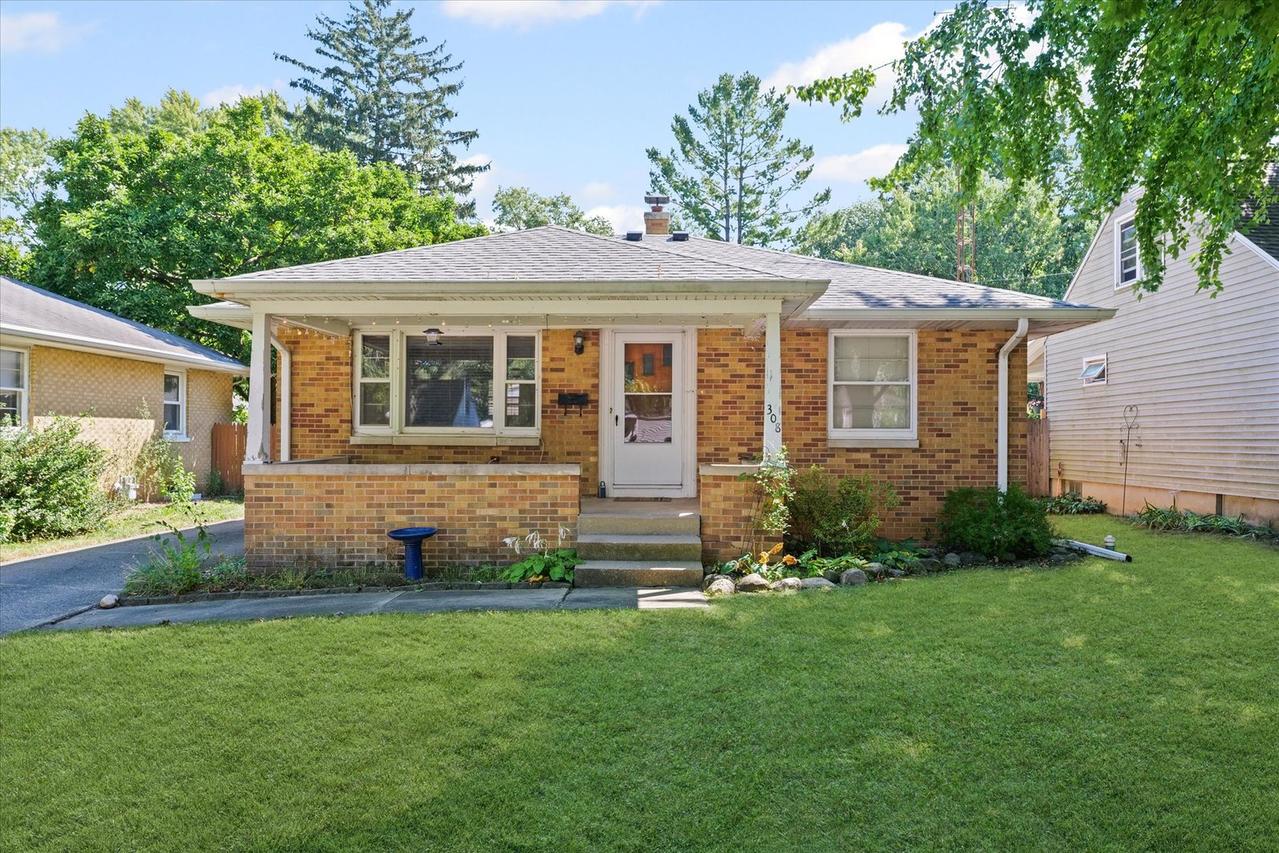 308 S Draper Ave., Champaign, IL 61821