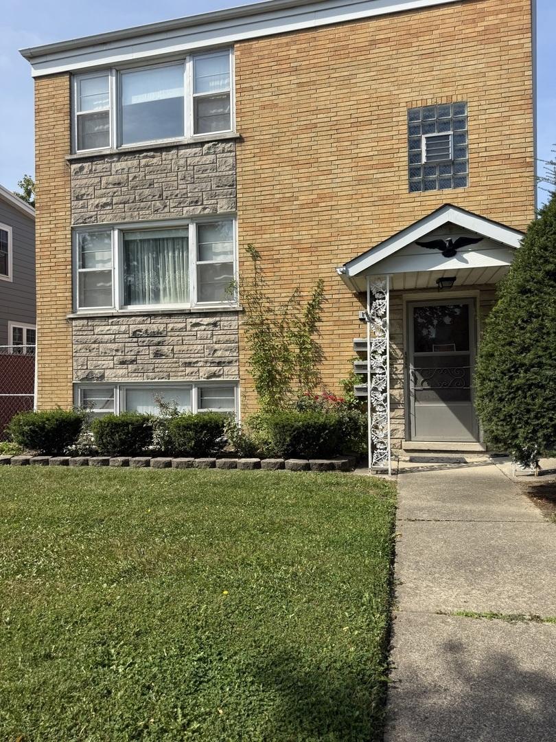 1712 N 35th Ave., Stone Park, IL 60165