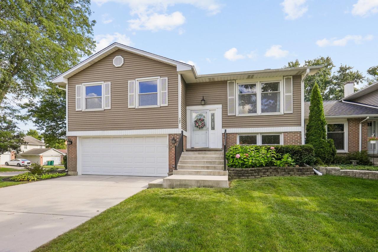 147 Majestic Dr., Lombard, IL 60148