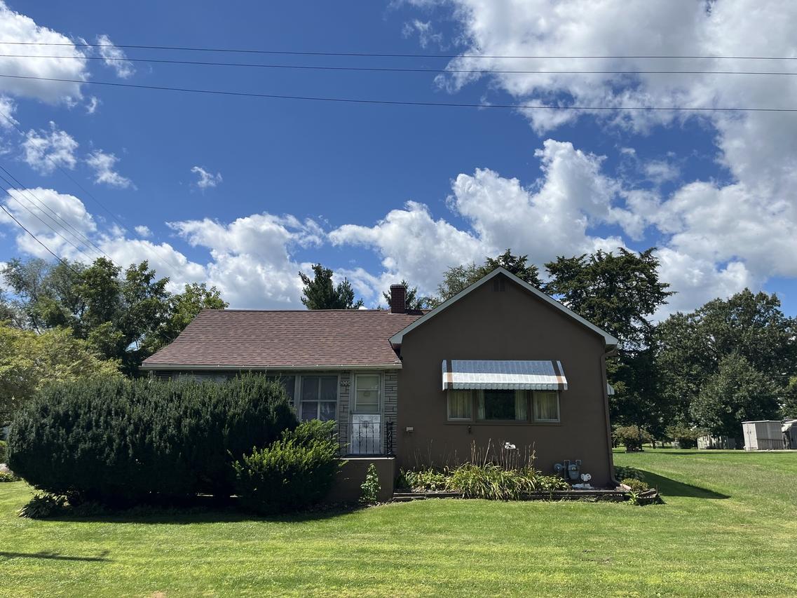 200 N East St., Seatonville, IL 61359