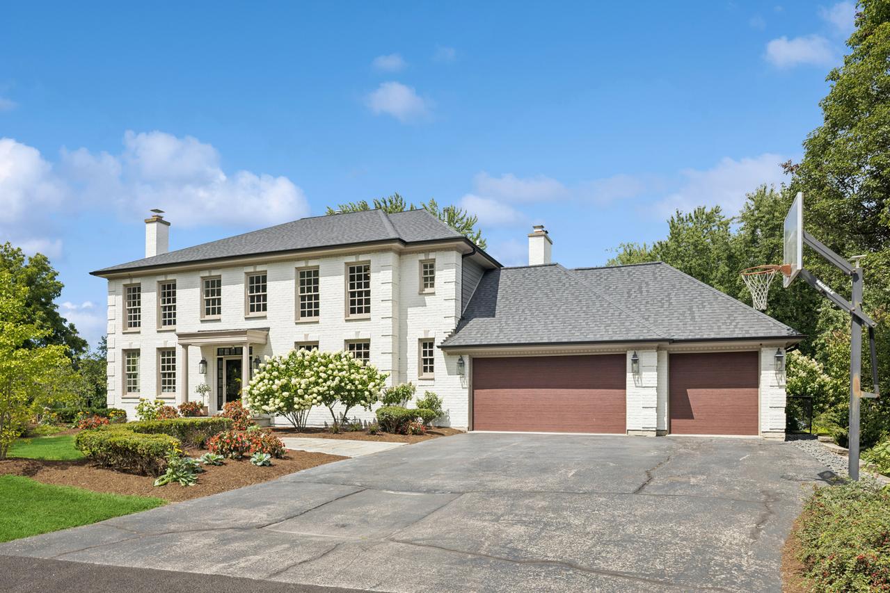 27W750 Brookside Dr., Winfield, IL 60190