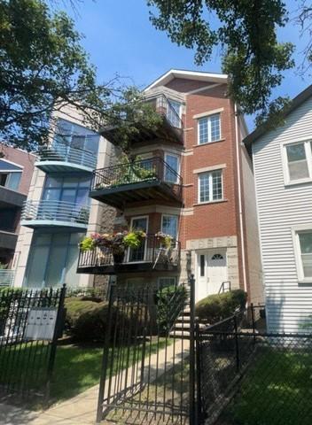 1352 W Hubbard St. #4, Chicago, IL 60642