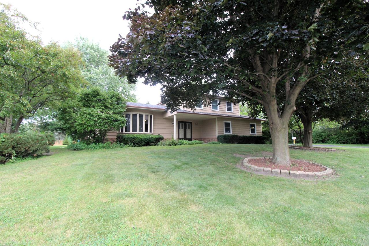 36763 N Belle Plaine Ave., Waukegan, IL 60087