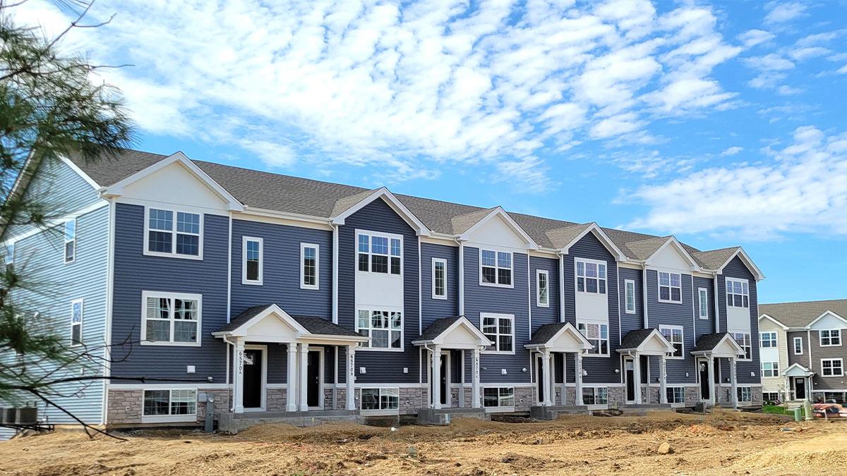 6570 Linden Tr. #B, Wonder Lake, IL 60097