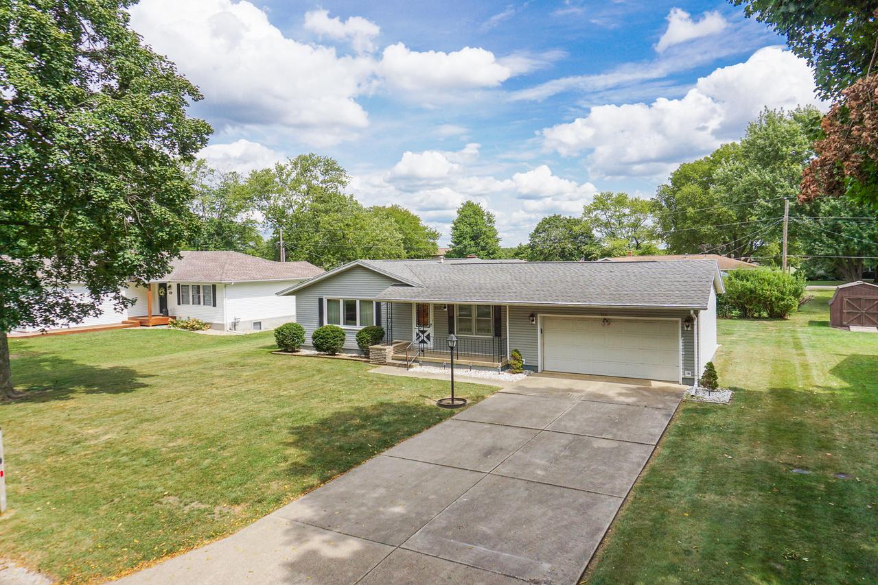 612 Oak St St., Delavan, IL 61734