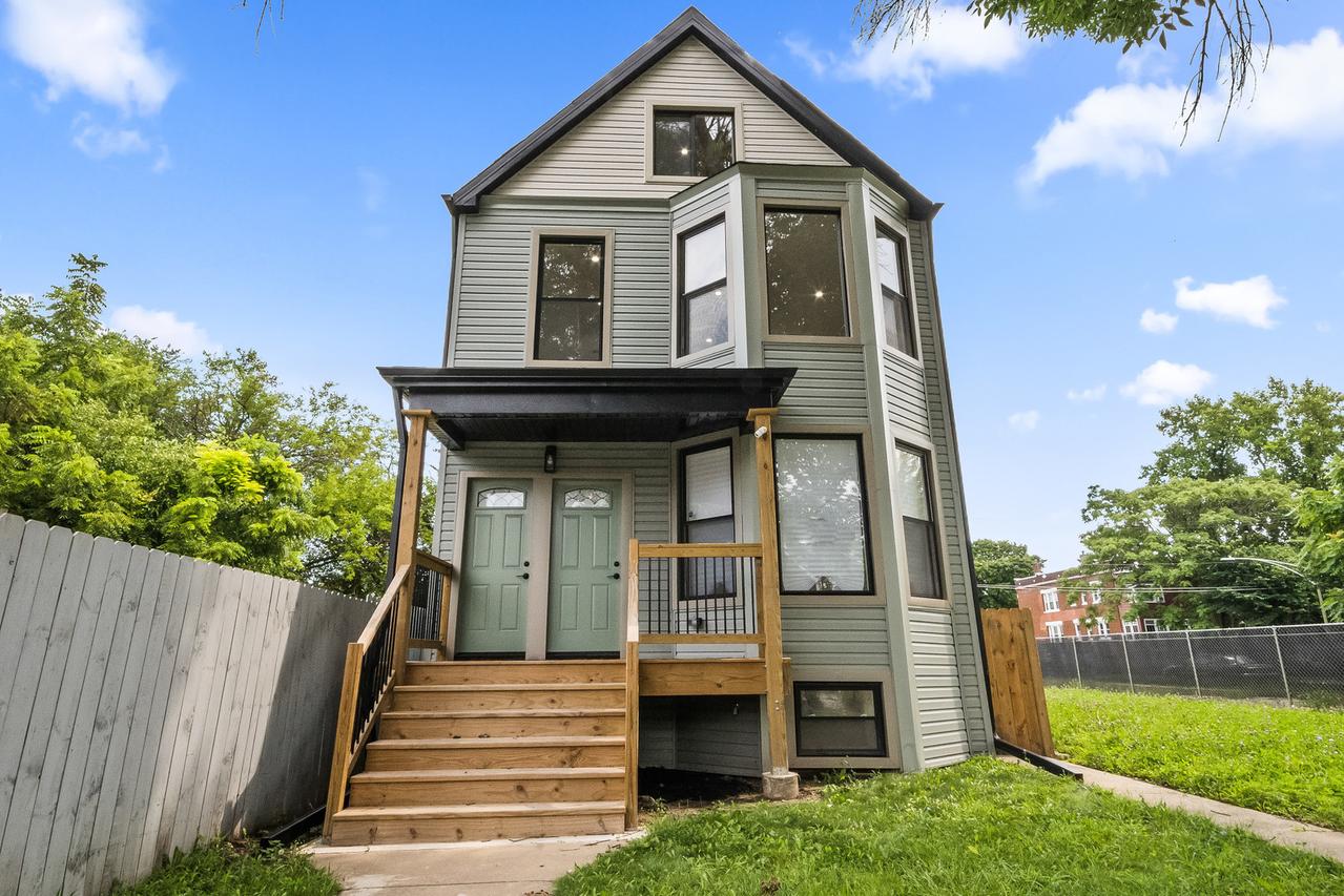 5355 S Wood St., Chicago, IL 60609