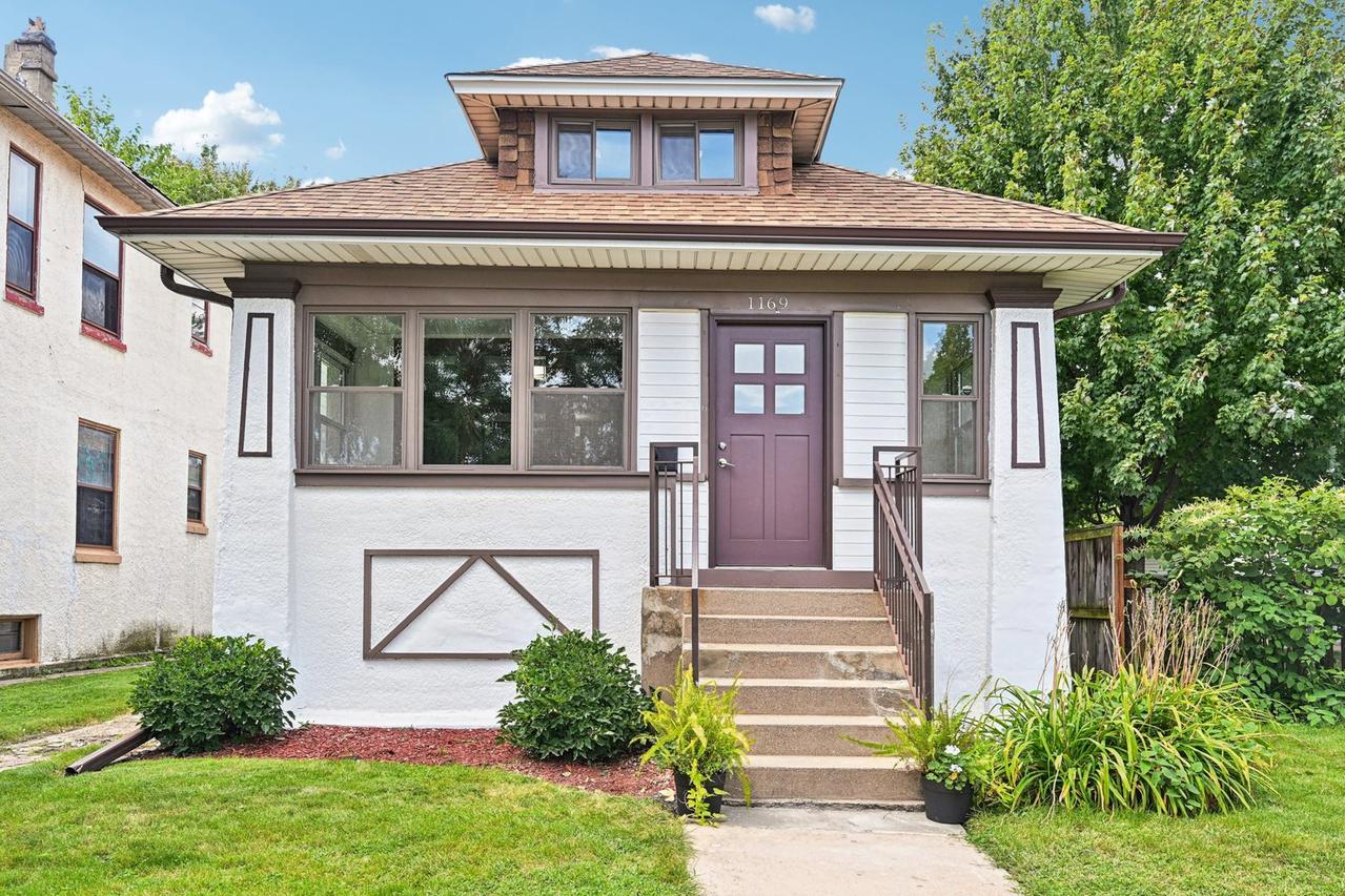1169 Lyman Ave., Oak Park, IL 60304