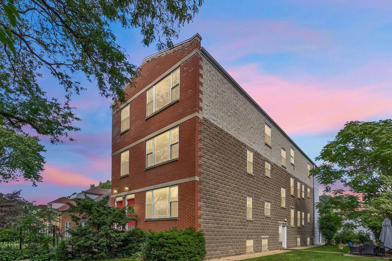 7223 N Oakley Ave. #1E, Chicago, IL 60645