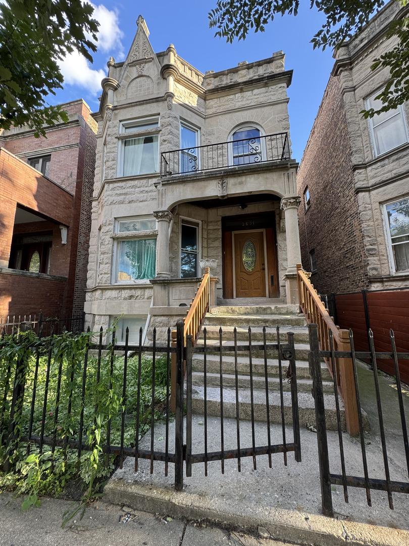 3831 W Jackson Blvd., Chicago, IL 60624