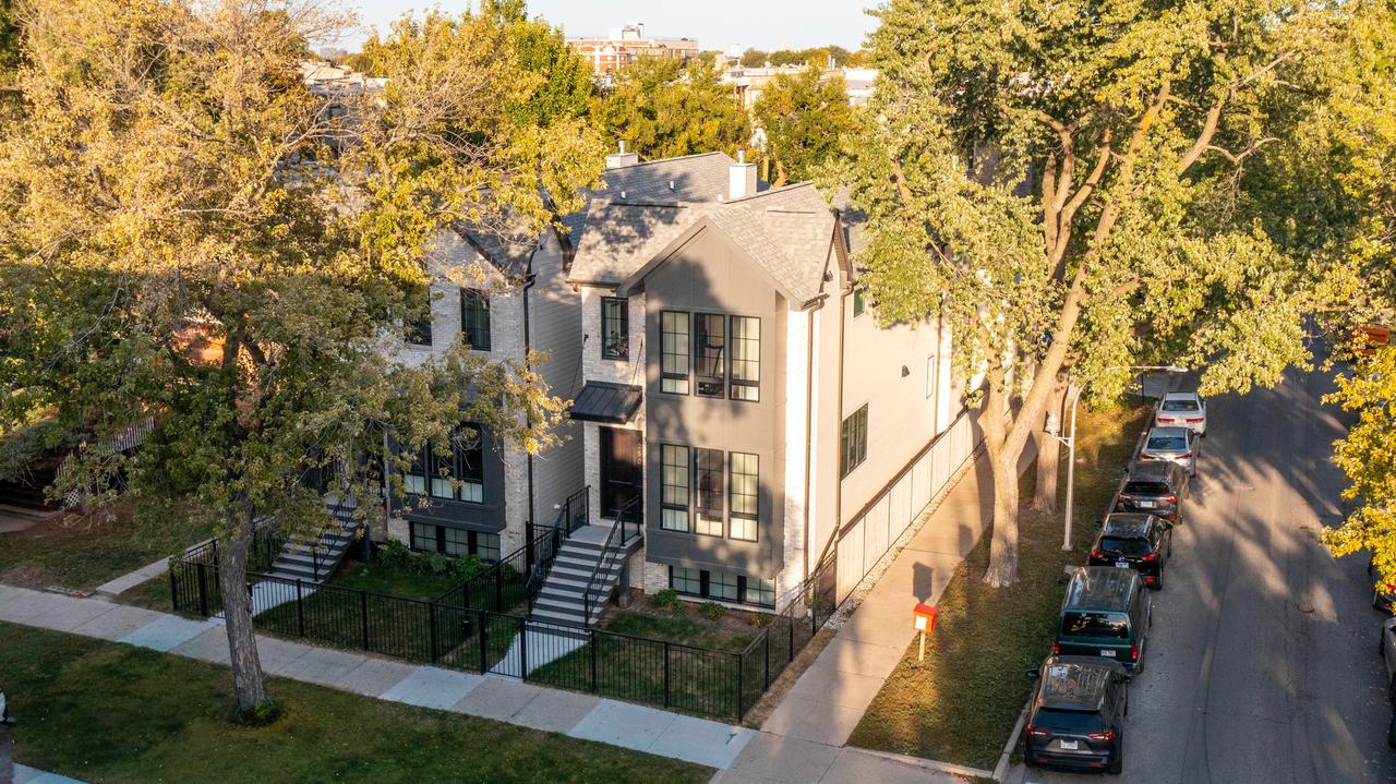 2501 N Sawyer Ave., Chicago, IL 60647