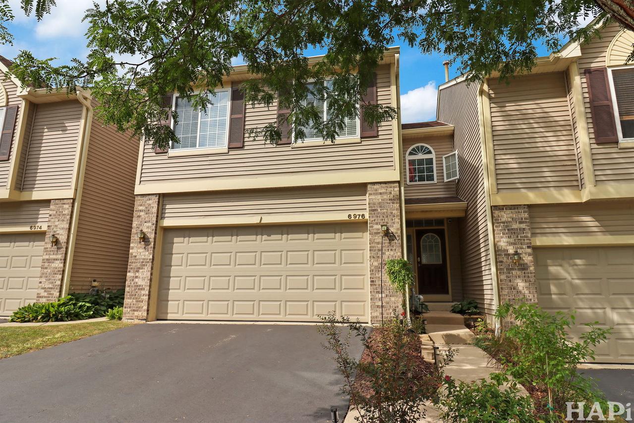 6976 Brightwater Dr., Fox Lake, IL 60020