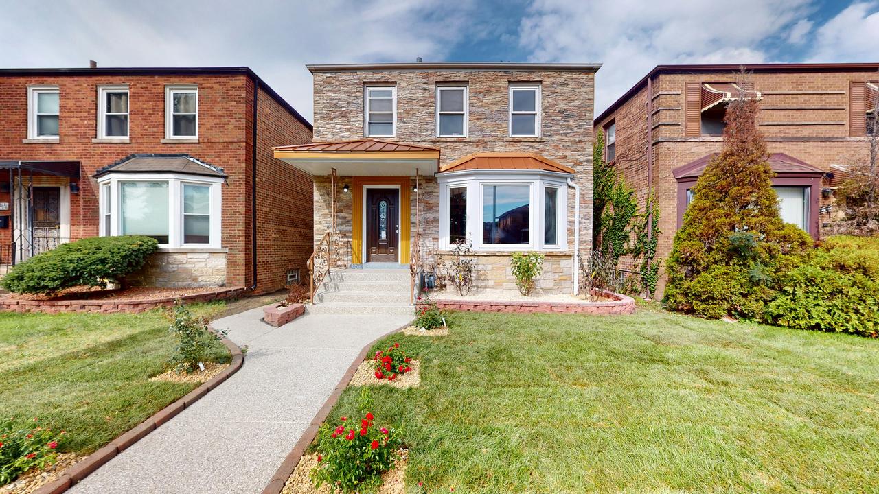 8134 S Yates Blvd., Chicago, IL 60617