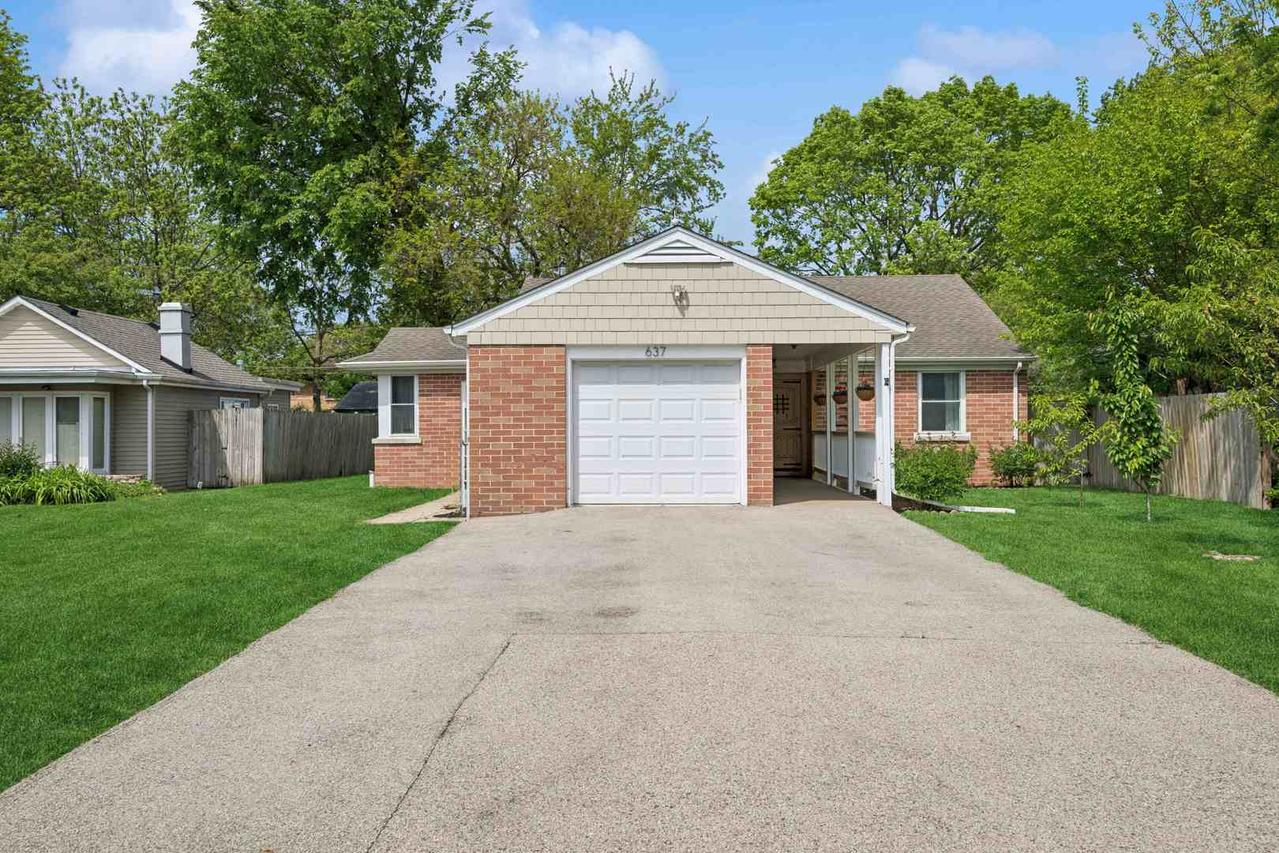 637 Hibbard Rd., Wilmette, IL 60091