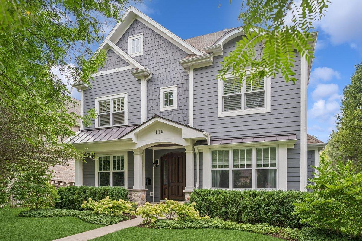119 Sheridan Rd., Wilmette, IL 60091