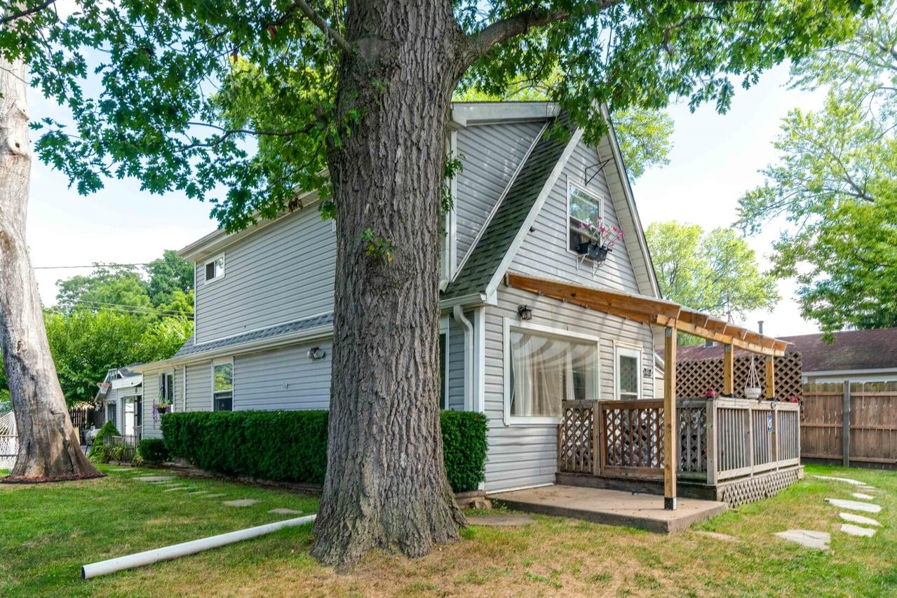 20862 W Genoa Ave., Lake Villa, IL 60046