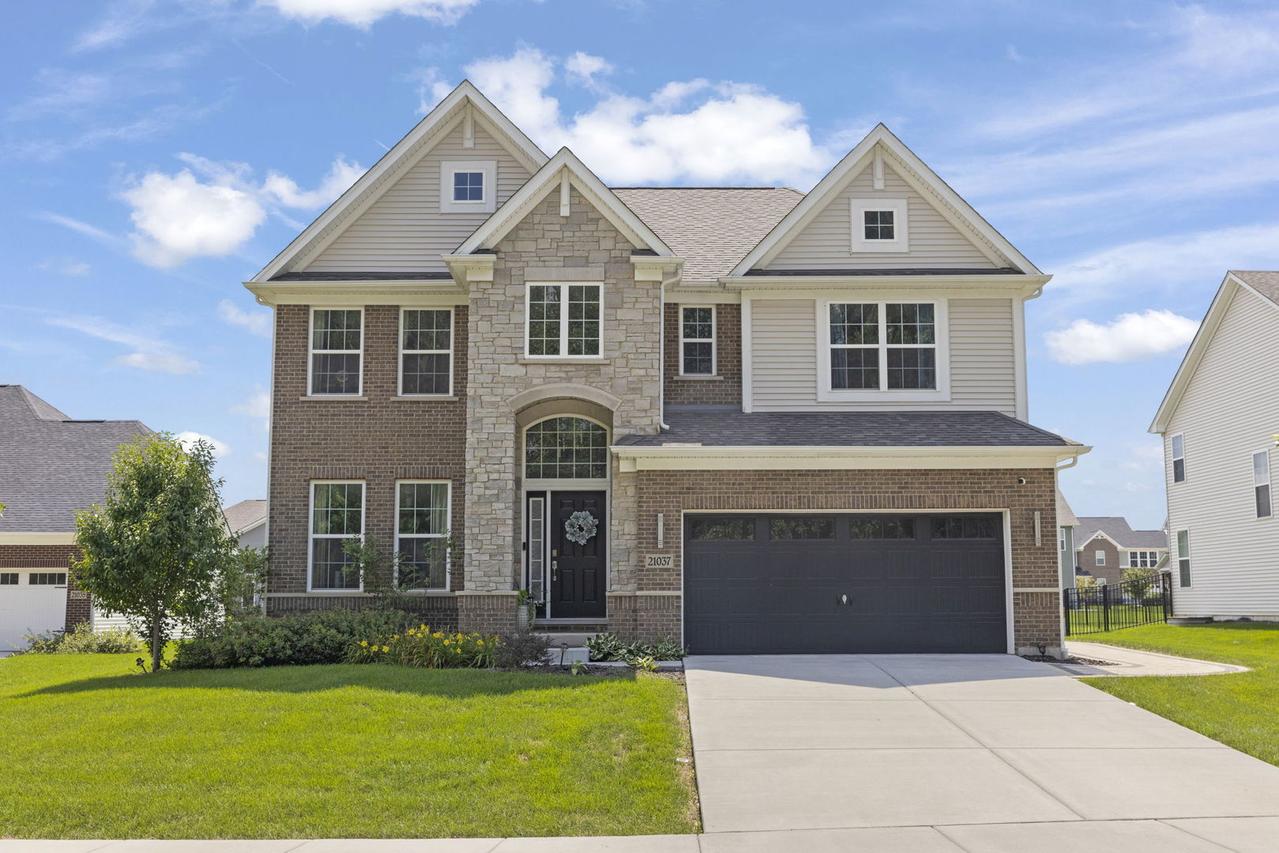 21037 Coventry Cir., Shorewood, IL 60404