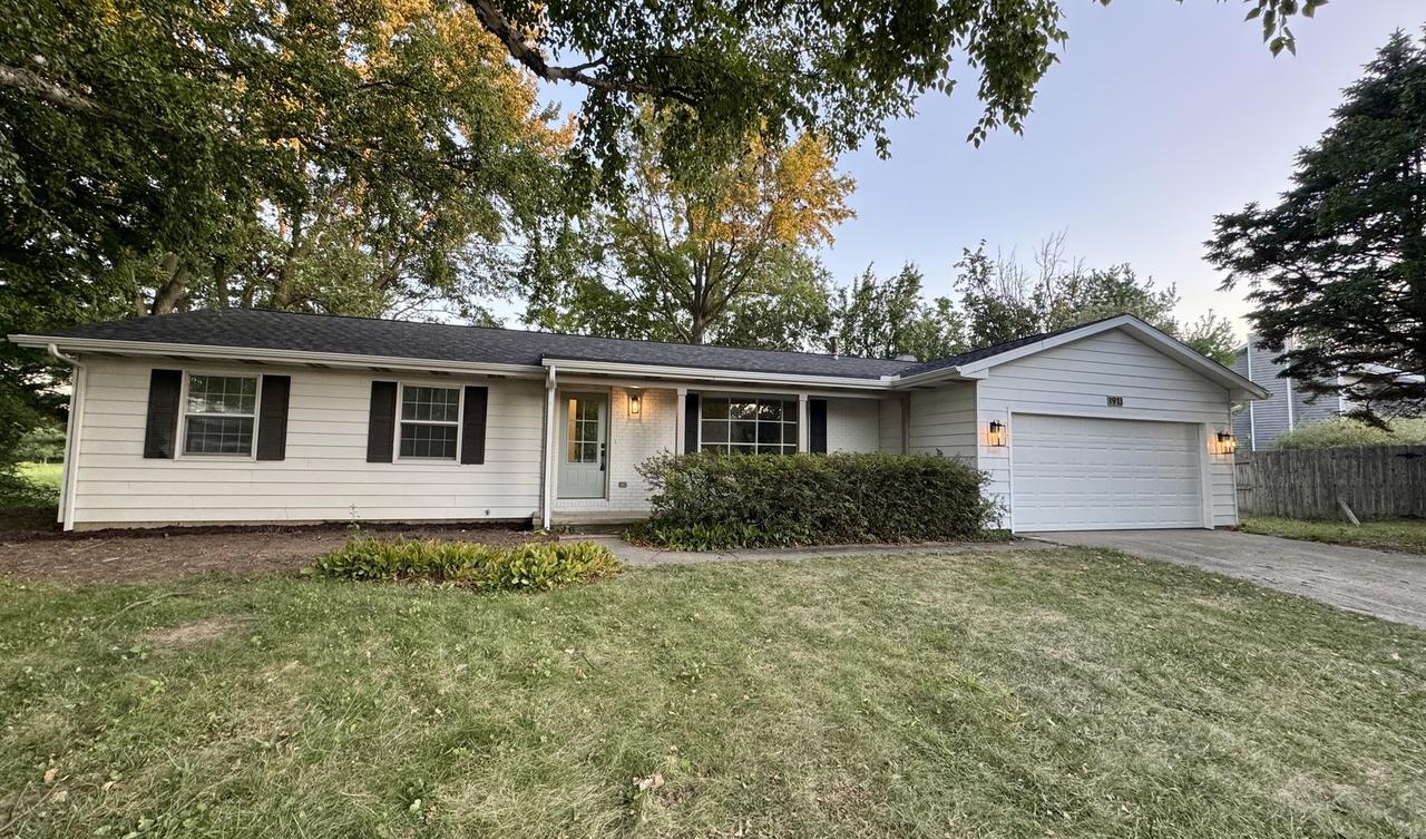 1913 Galena St., Urbana, IL 61802
