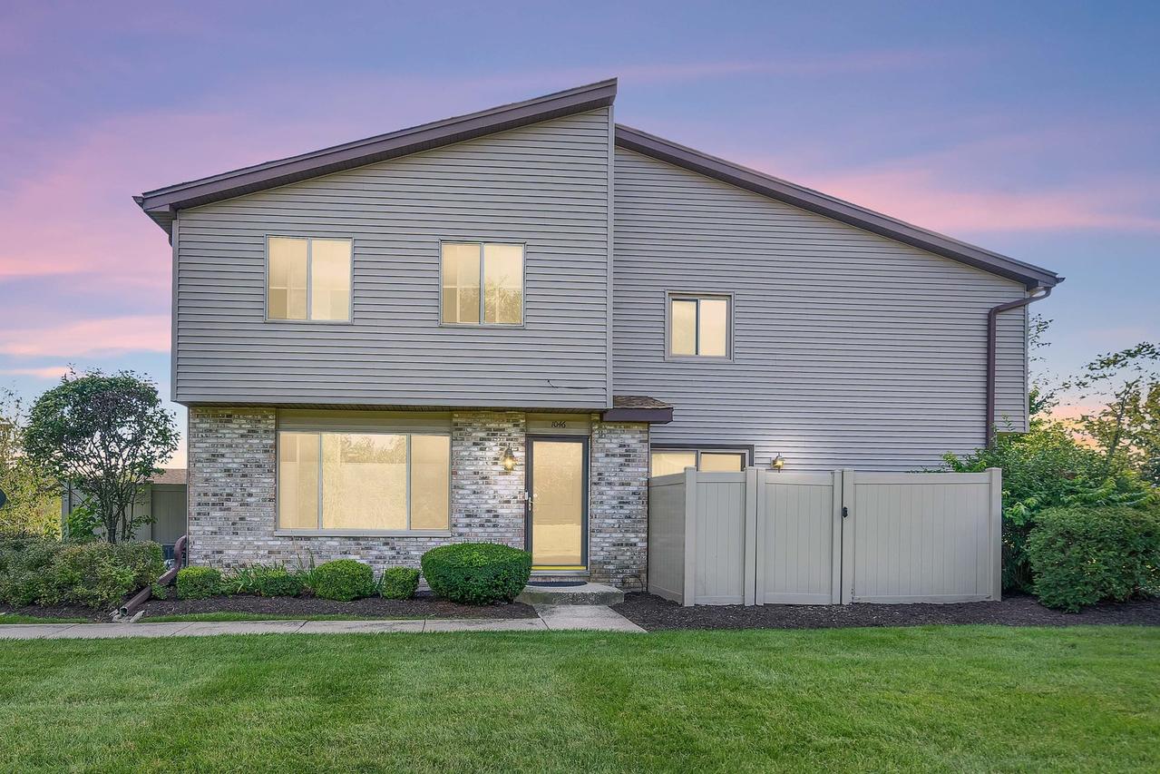 1046 Schoolgate Rd., New Lenox, IL 60451