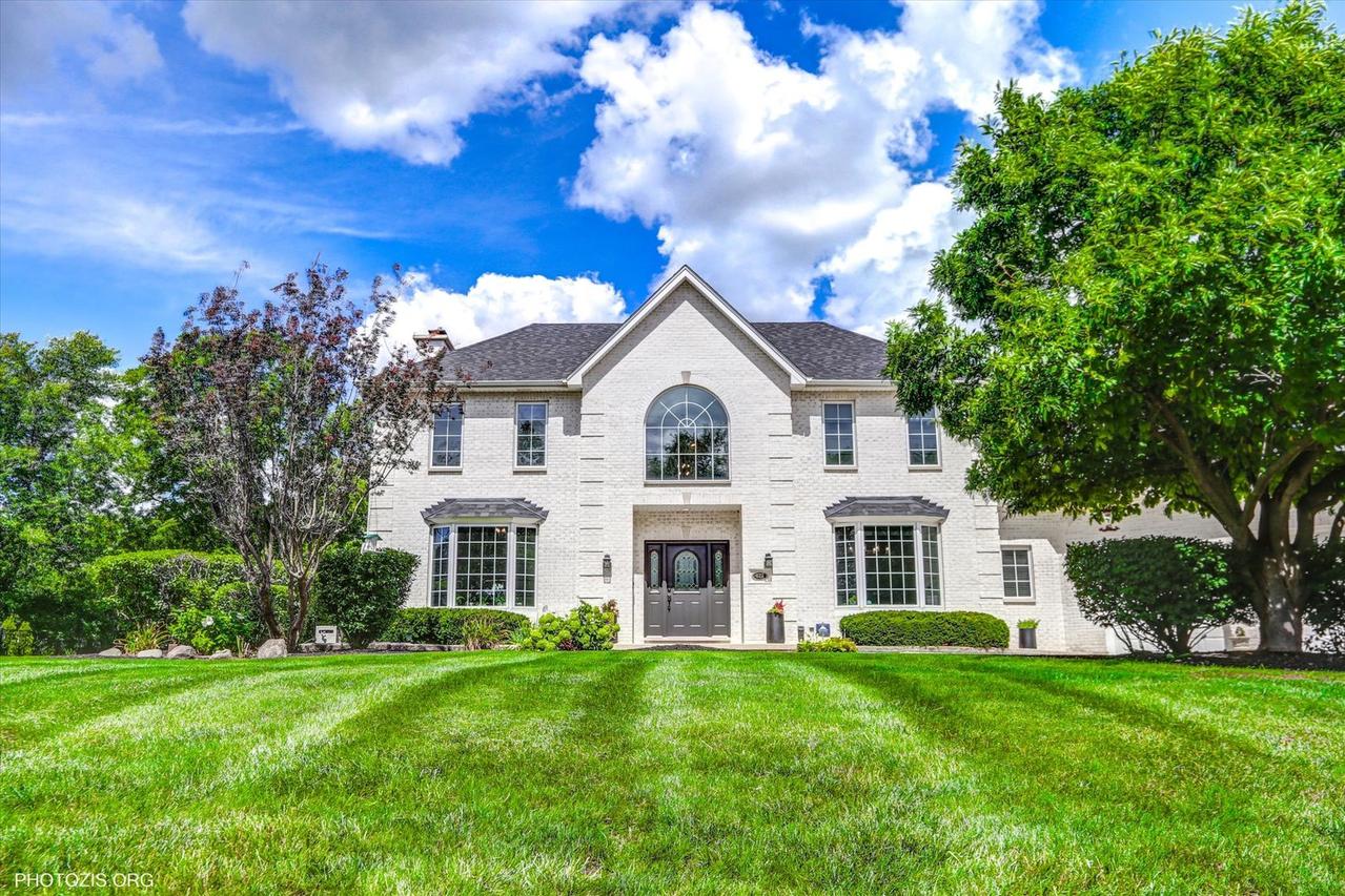 477 Mallard Ct., Bloomingdale, IL 60108