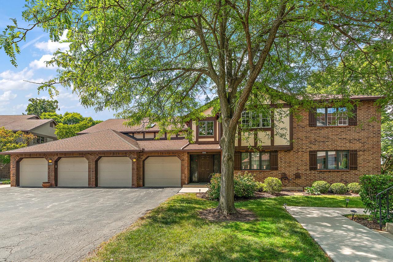 13302 S Oakview Ct. #1FR, Palos Heights, IL 60463