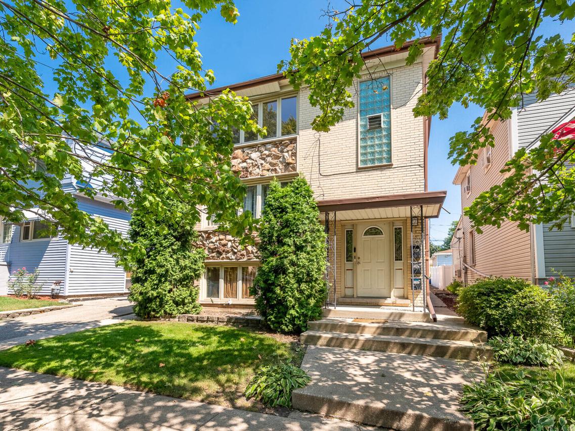 2207 N 74th Ct. #2, Elmwood Park, IL 60707