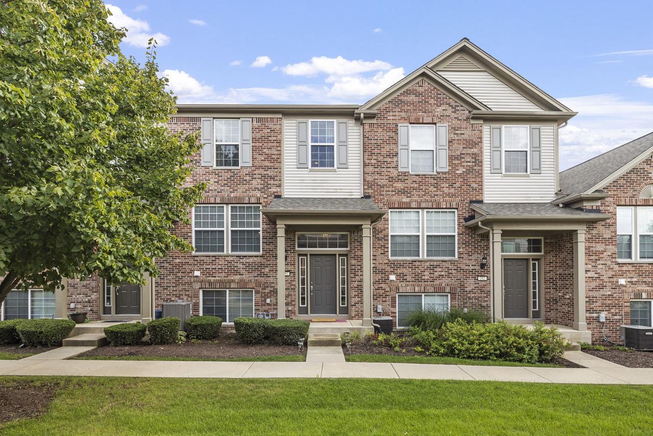 254 Devoe Dr., Oswego, IL 60543