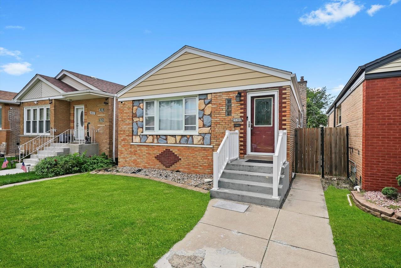 4818 S Lavergne Ave., Chicago, IL 60638