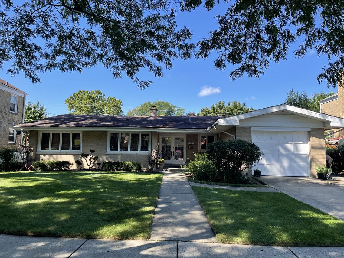 8240 Lowell Ave., Skokie, IL 60076