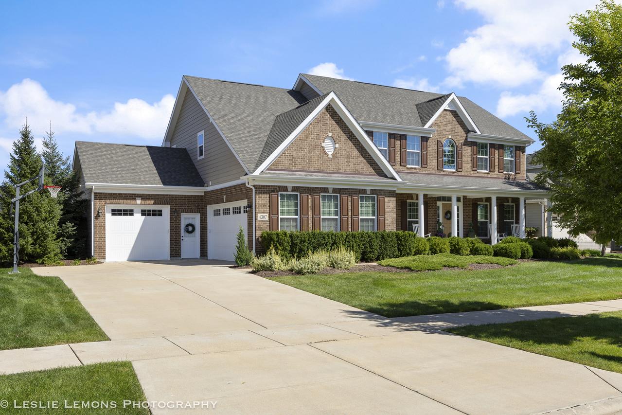 4307 Lacebark Ln., Naperville, IL 60564