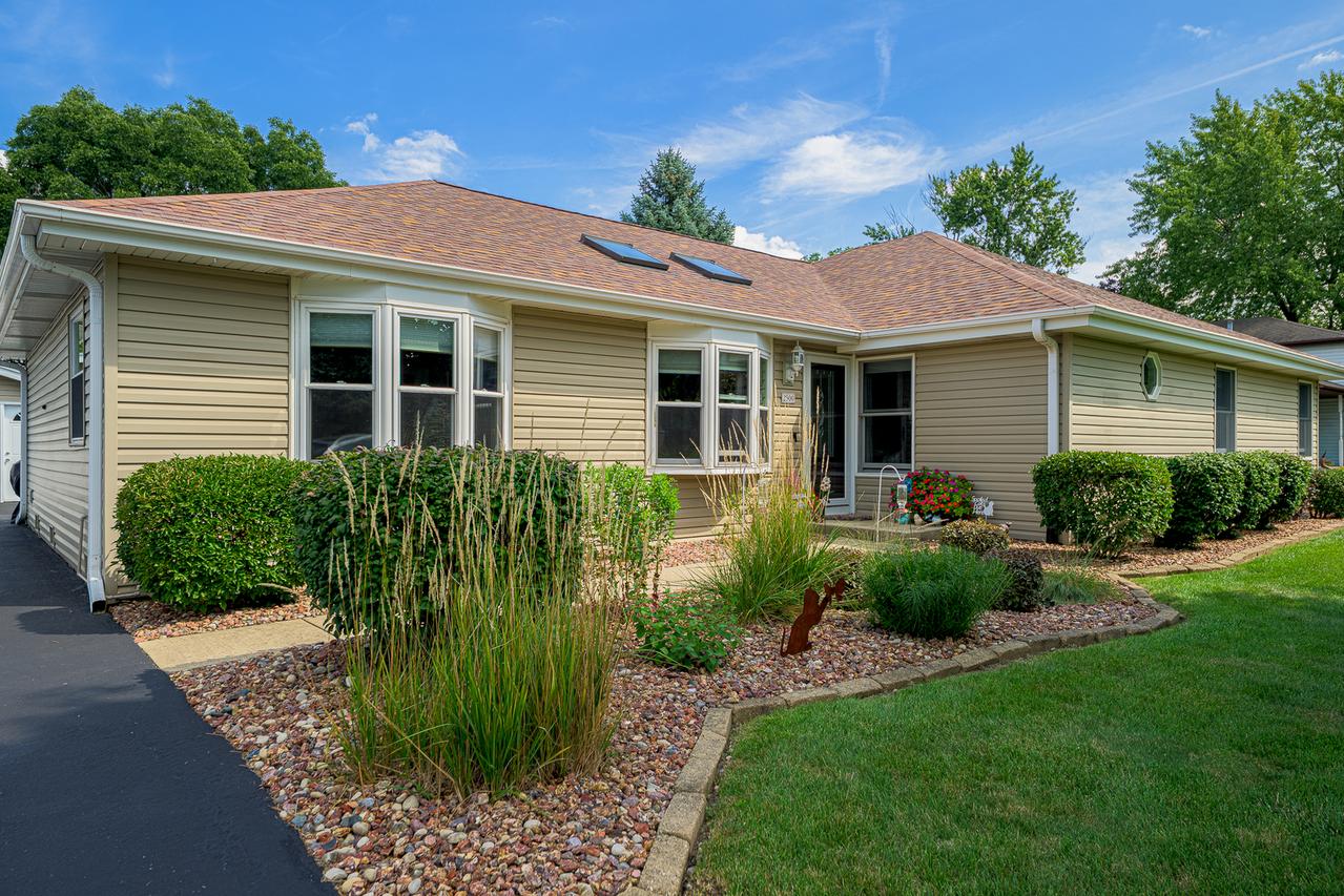 2500 Byrum Blvd., Joliet, IL 60431