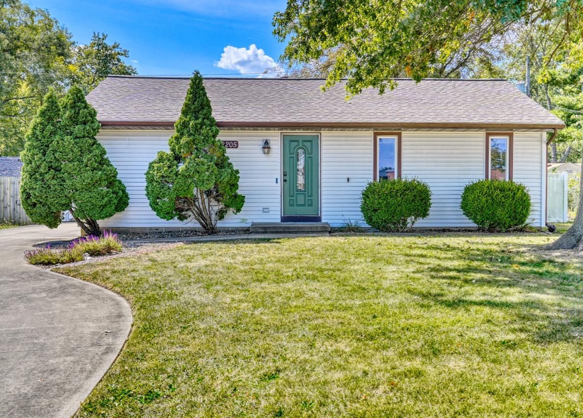 2205 E Washington St., Urbana, IL 61802